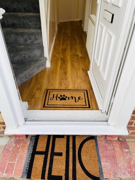 Superb And Comfortable 3Bd Home In ダグナム エクステリア 写真